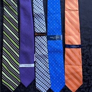 Lit of 5 Mens Ties Ref# 17725 NWT